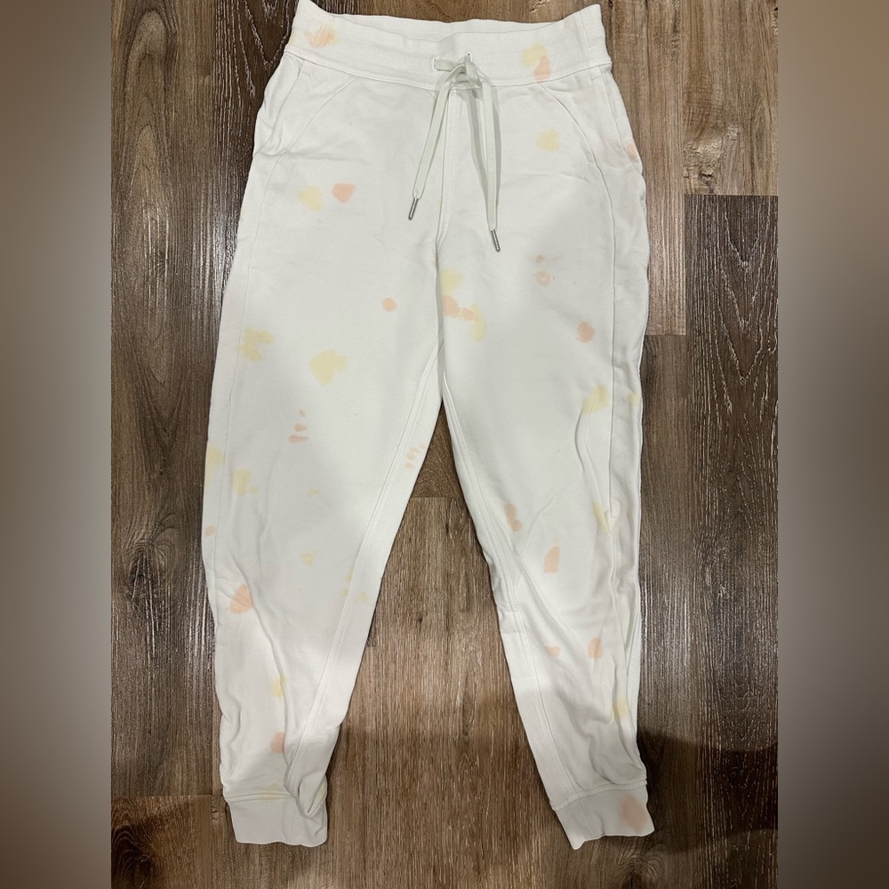 Lululemon size 6 high rise jogger full length